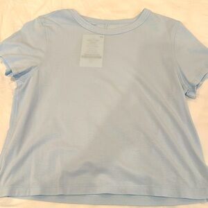Women’s Lululemon ice blue boxy cotton short sleeve T-Shirt, size 6